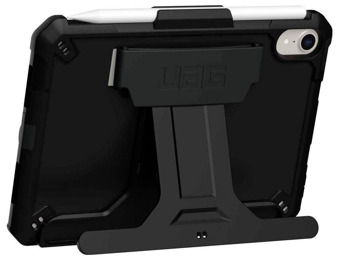 Tablet v robustním černém pouzdře s integrovaným stojánkem a úložištěm pro stylus. Ideální pro stabilní uchopení a praktickou práci.