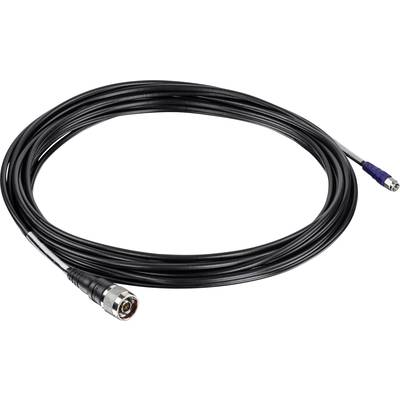 Černý koaxiální kabel s konektorem na každém konci, často používaný pro přenosy v zábavní elektronice.