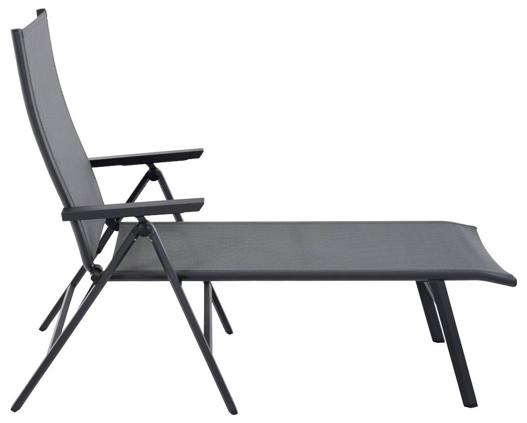 Šedočerná kovová lehátko se slunečním osvitem s nastavitelným opěradlem a područkami, pohled z boku. Minimalistický design.