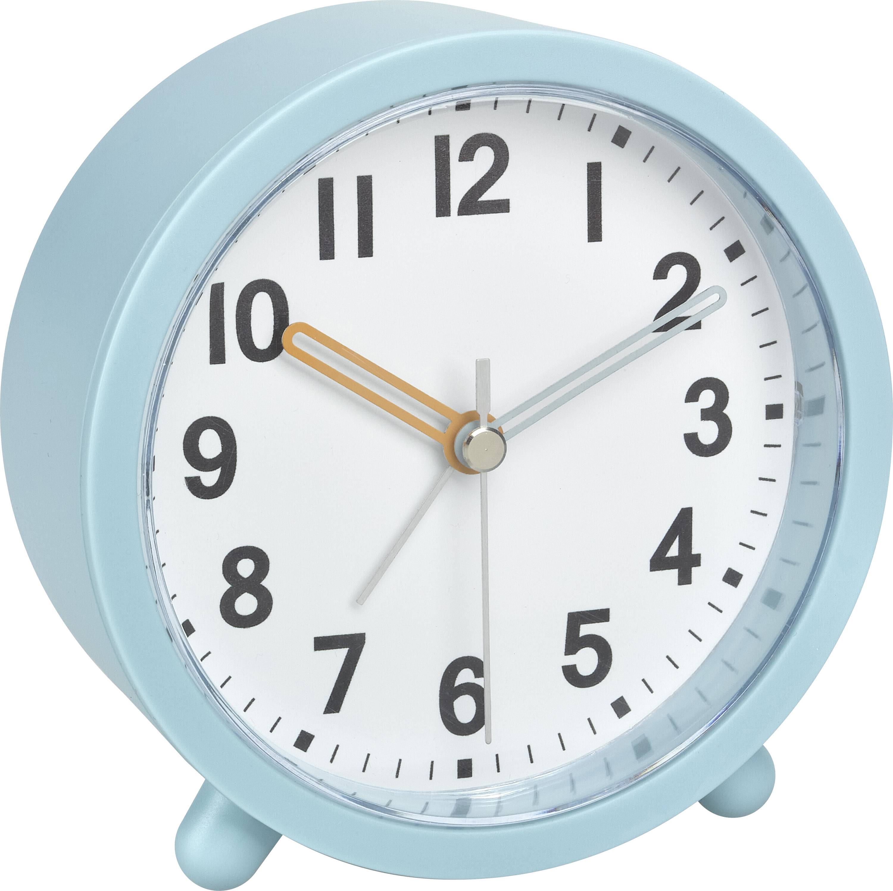 Světle modré analogové hodiny ukazují 10:09.