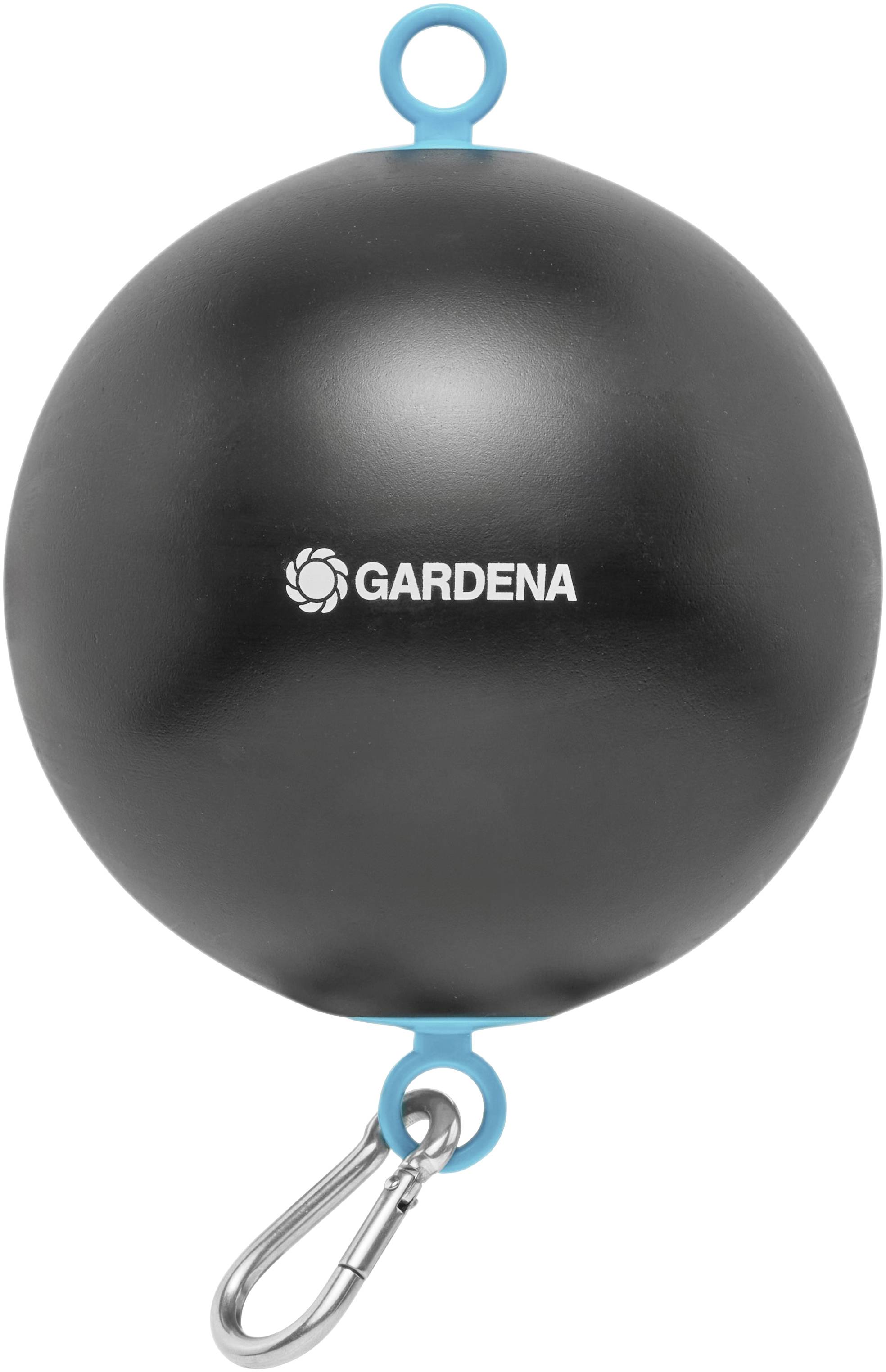 Černá koule s nápisem 'GARDENA' uprostřed, nahoře a dole opatřená modrými oky, dole s karabinkovým háčkem.