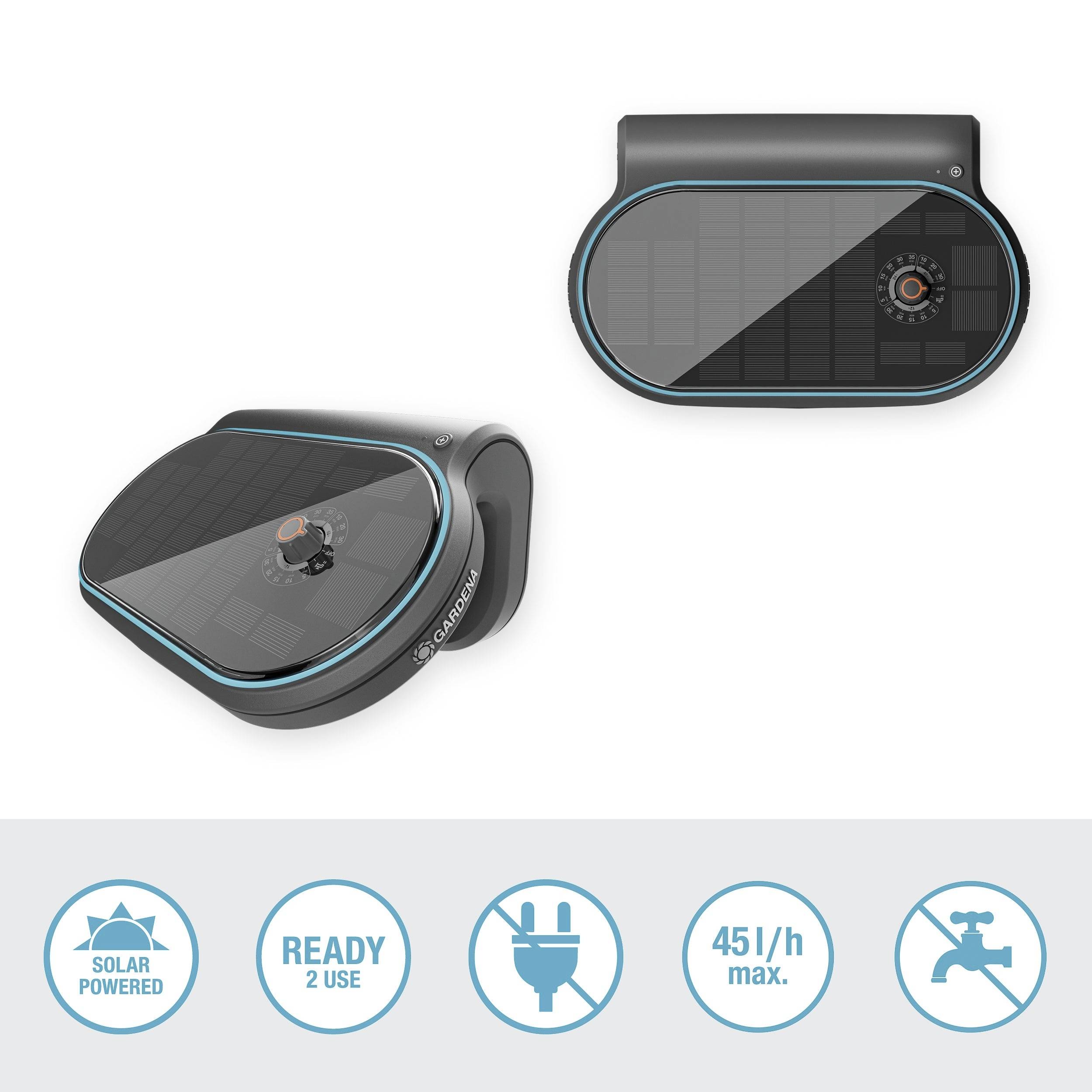 Solární čerpadlo 'Gardena' se solárním panelem, nabízí maximální výkon čerpání 451 l/h. Symboly znázorňují provoz na solární energii, připravenost k použití, maximálně 451 l/h.