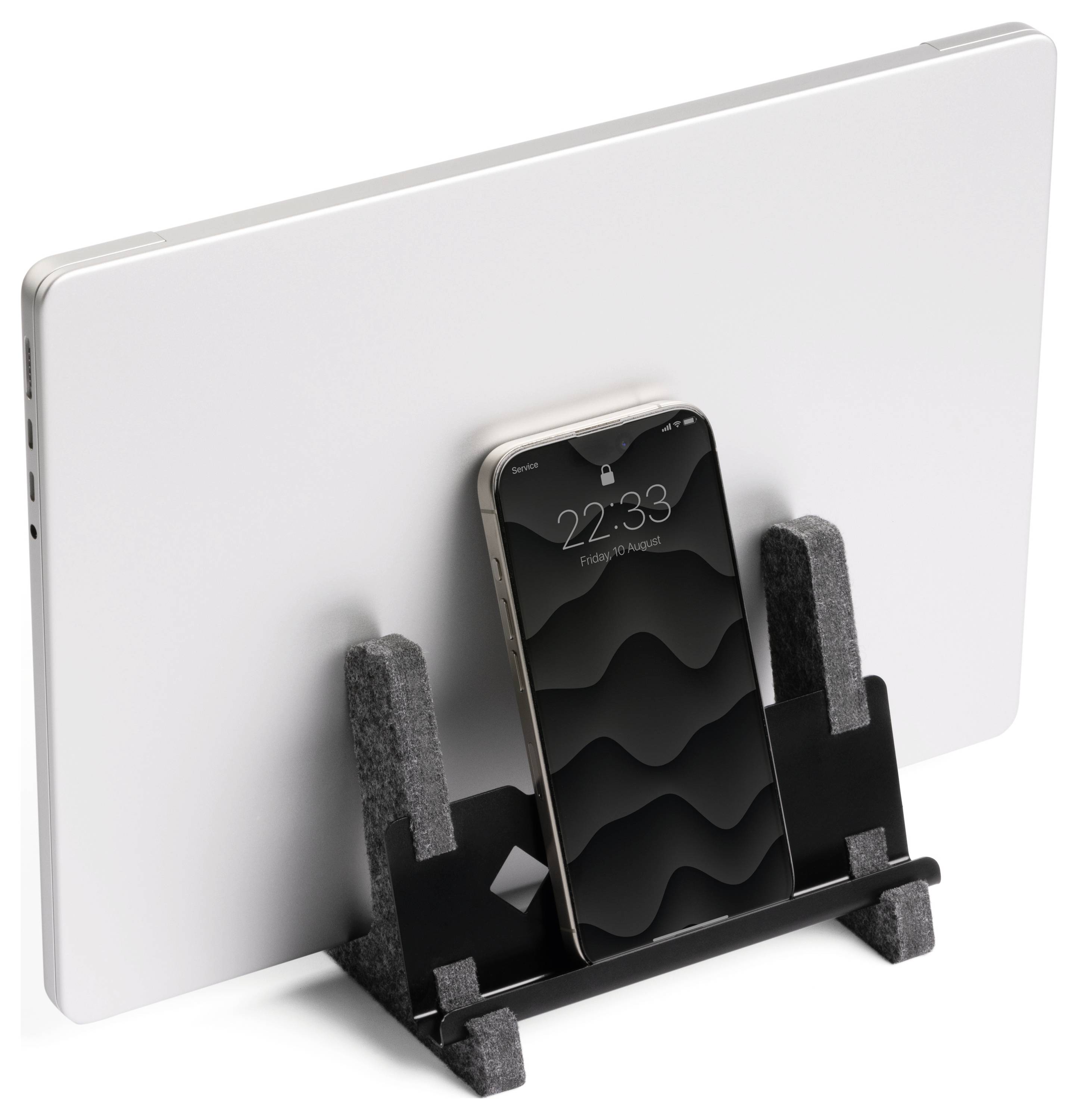 Dřevěný stojan na počítač a smartphone s plstěnými polštářky, který udrží laptop a smartphone ve svislé poloze.