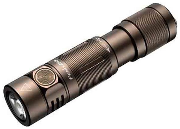 <br>  Fenix Light<br>  E05R<br>  FEE05R-Braun<br>  LED<br>  kapesní svítilna<br>  <br>  napájeno akumulátorem<br>  400 lm<br>  <br>  26 g<br>