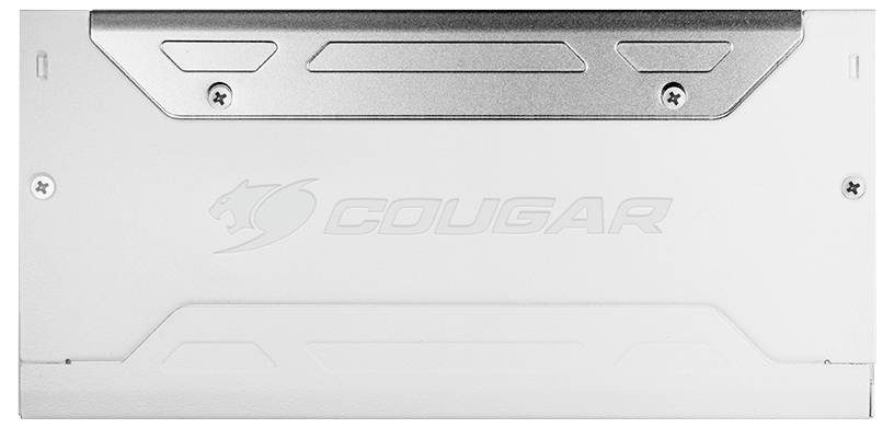 Bílý kryt technického zařízení se stříbrnými akcenty a logem 'COUGAR' uprostřed.