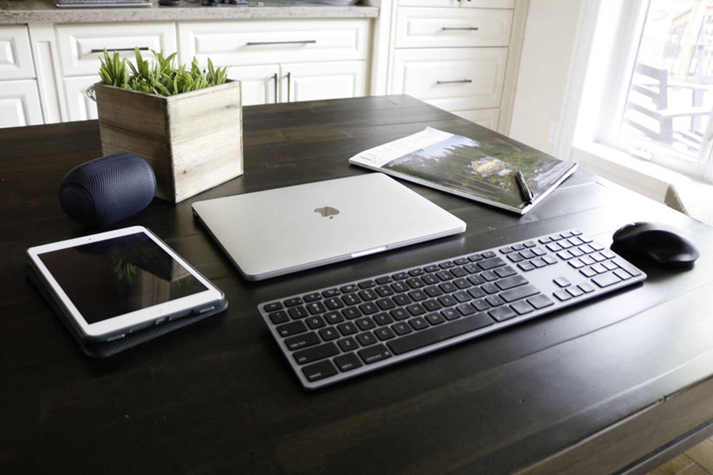 Matias FK418DCB-DE Wireless USB-C® Aluminum Keyboard for Mac bezdrátový klávesnice německá, QWERTZ, Macintosh Space Grau-14