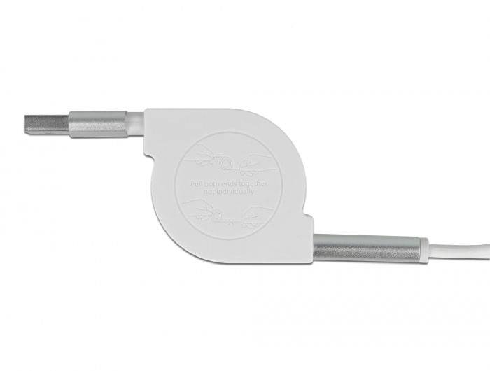 Bílý zasouvací USB kabel se stříbrnými koncovkami.