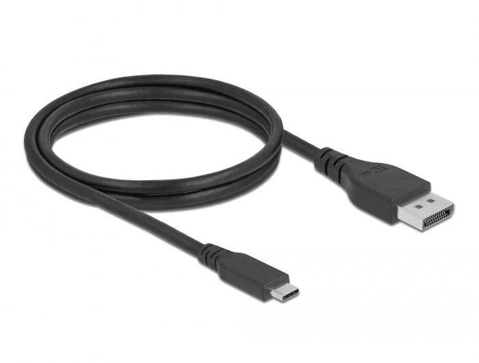 Černý kabel USB-C na DisplayPort, vhodný pro připojení počítačů k monitorům pro přenos videí ve vysokém rozlišení.