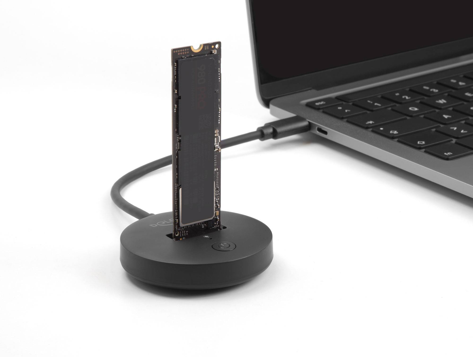 Delock 64254 USB-C®, M.2 dokovací stanice pro pevný disk s USB hubem-2