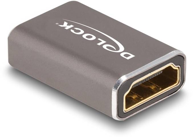 Adaptér od Delocku: HDMI konektor na jedné straně, USB-C na straně druhé. Určen pro připojení HDMI zařízení k portům USB-C.