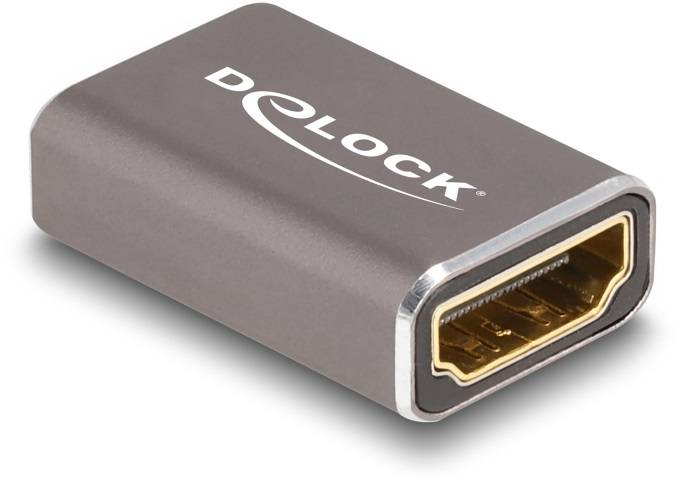 Adaptér s nápisem 'Delock', který zobrazuje HDMI port.