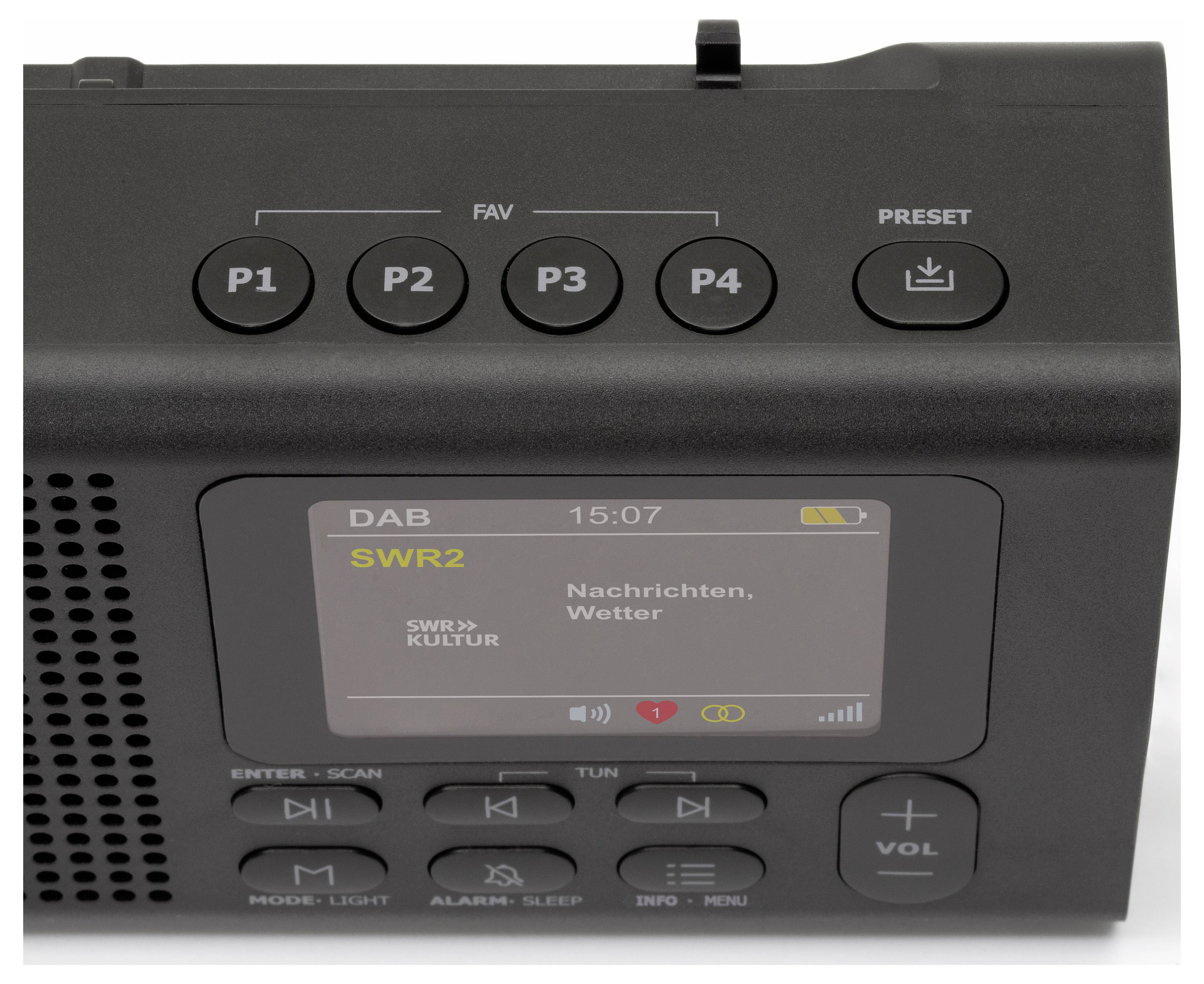 Černé DAB rádio s displejem zobrazuje 'SWR2 Zprávy, Počasí'. Viditelných pět oblíbených tlačítek a regulátor hlasitosti.