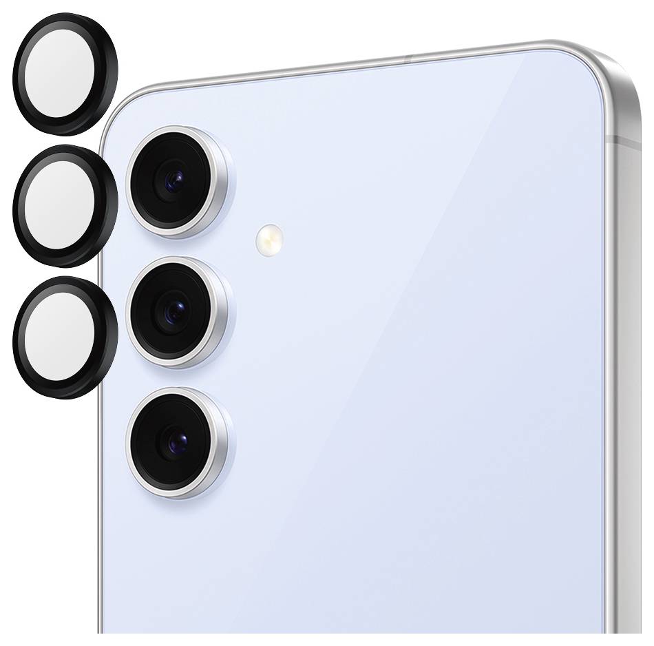 Smartphone ve stříbrné barvě se třemi kamerovými čočkami a LED bleskem na zadní straně. Vedle odnímatelné kryty objektivů.