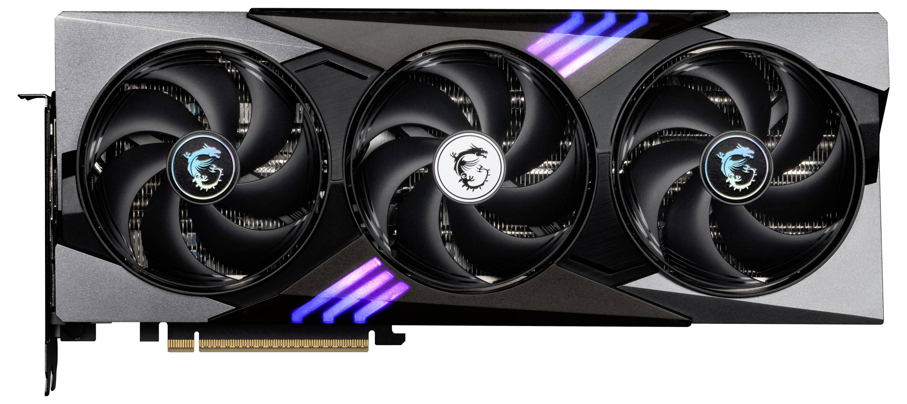 Grafická karta se třemi ventilátory s RGB podsvícením, černý kryt, viditelný PCIe slot, vhodná pro vysoce výkonnostní aplikace.