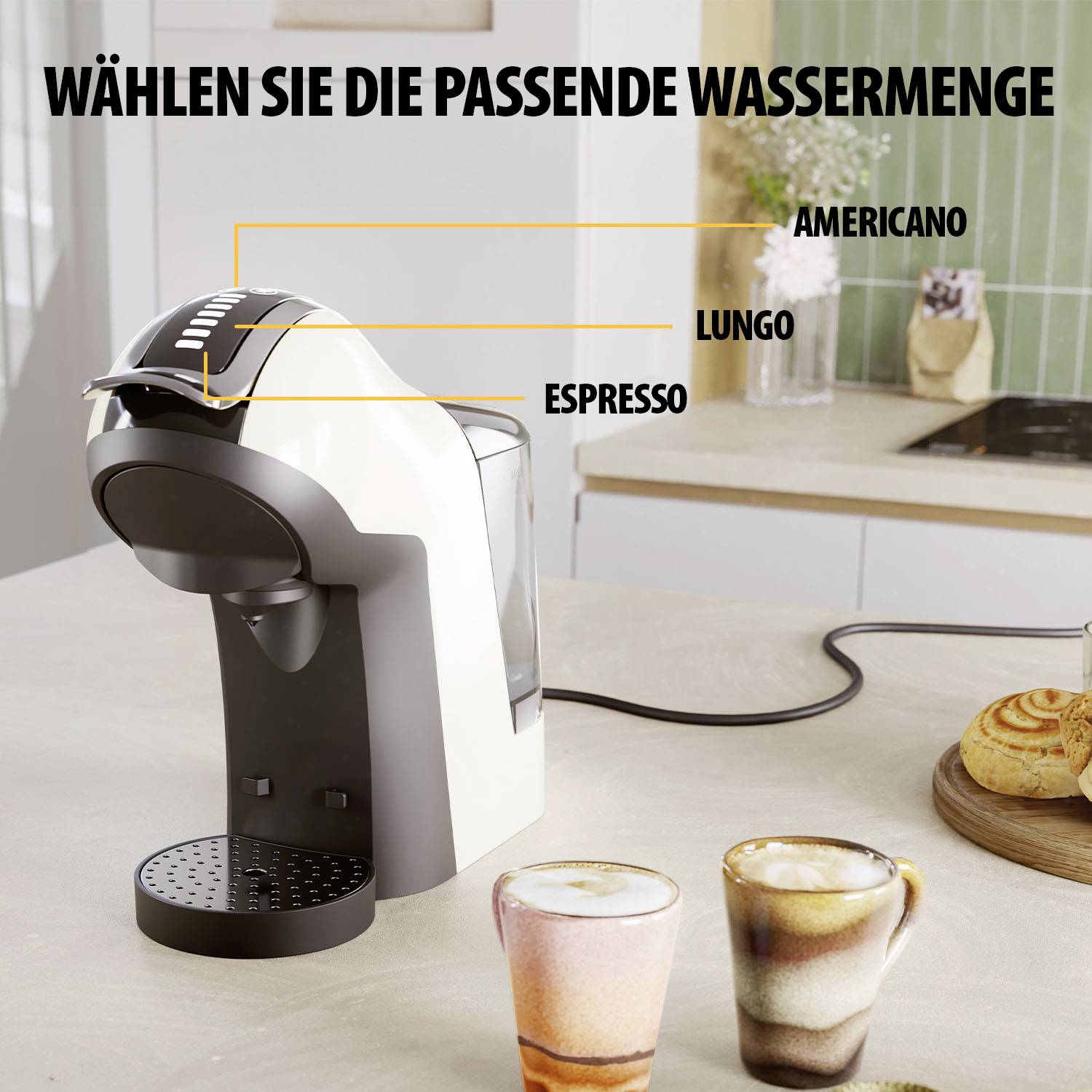 Kávový přístroj stojí v kuchyni. Vedle něj jsou tři šálky: Americano, Lungo a Espresso, každý s jinou výškou naplnění.