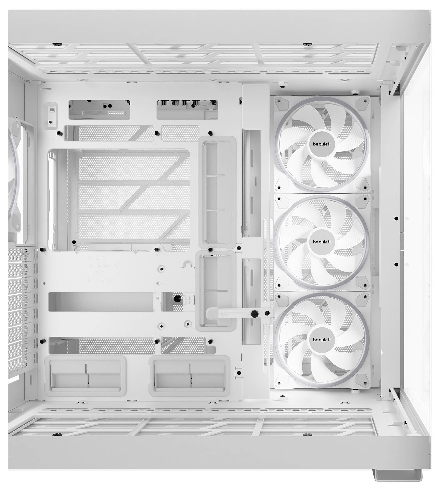 Bílý počítačový kryt se třemi vestavěnými ventilátory na pravé straně a otevřeným vnitřním prostorem pro instalaci komponent.