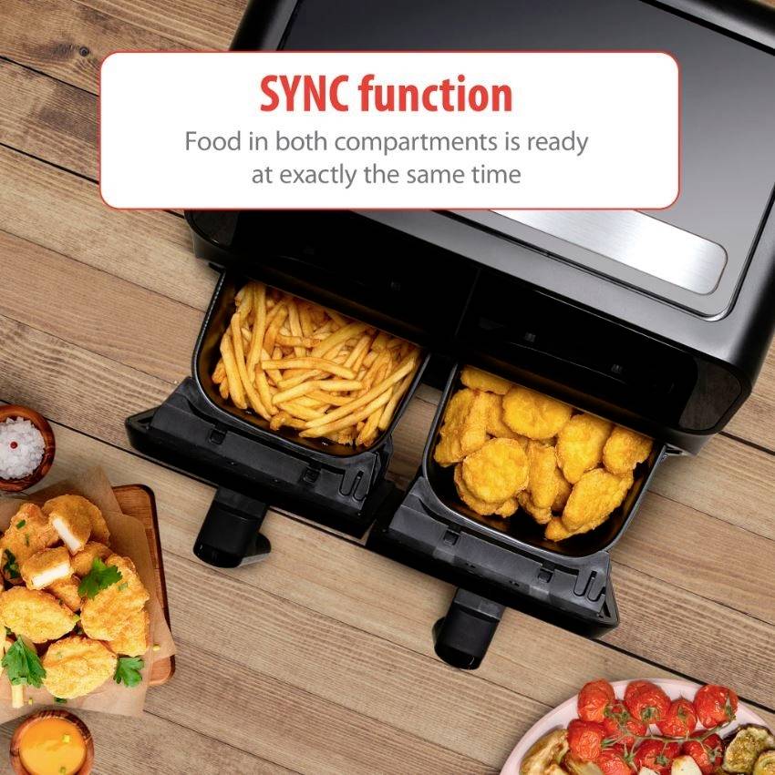 Dva koše fritézy s hranolkami a kuřecími nugetkami, text nad nimi: 'Funkce SYNC - Jídlo v obou přihrádkách je hotové přesně ve stejný okamžik'.