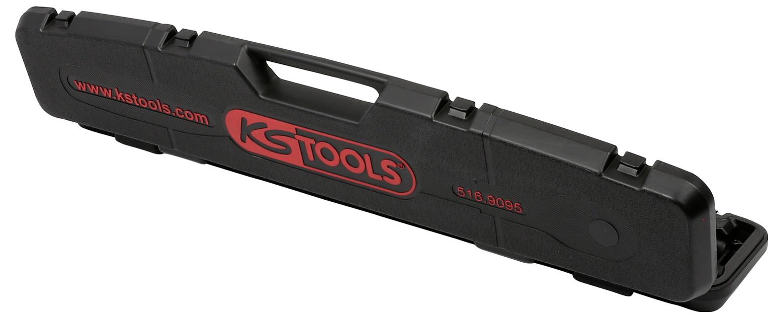 Černý transportní kufřík od KS Tools s červeným logem a potiskem webových stránek, vhodný pro nářadí.