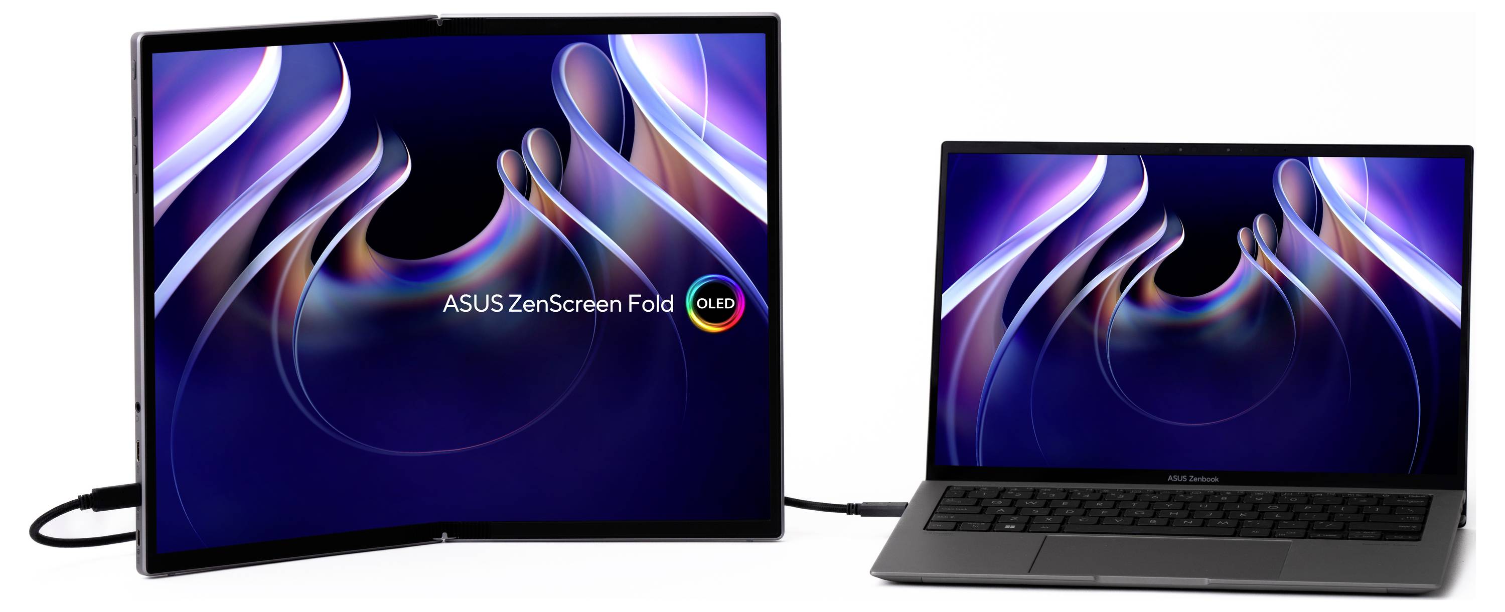 Dva monitory: Vlevo velký, skládací displej s textem 'ASUS ZenScreen Fold'. Vpravo notebook s podobným displejem.