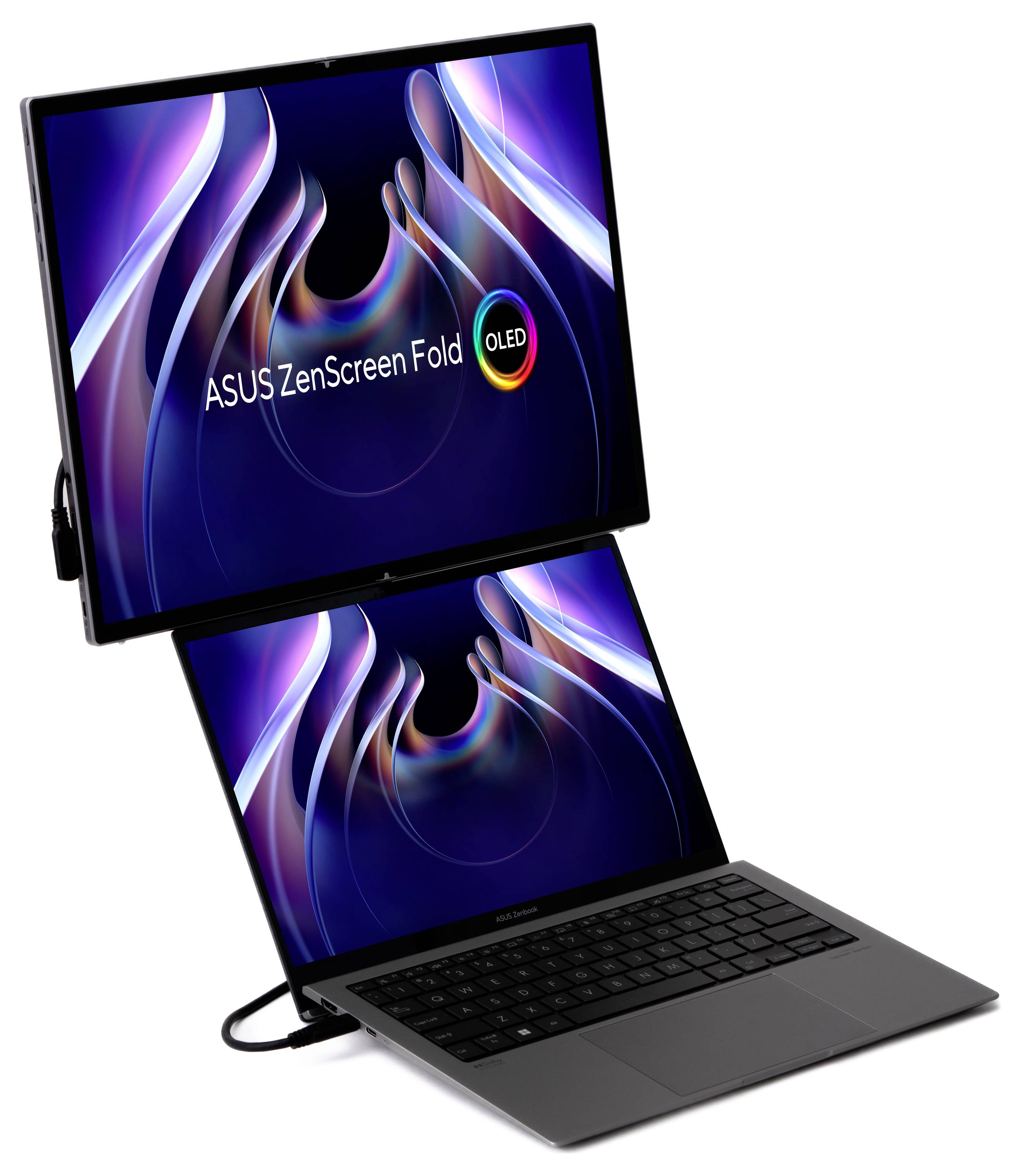Notebook se dvěma obrazovkami, jedna vertikální a jedna horizontální. Na vertikální obrazovce je napsáno 'ASUS ZenScreen Fold OLED'.