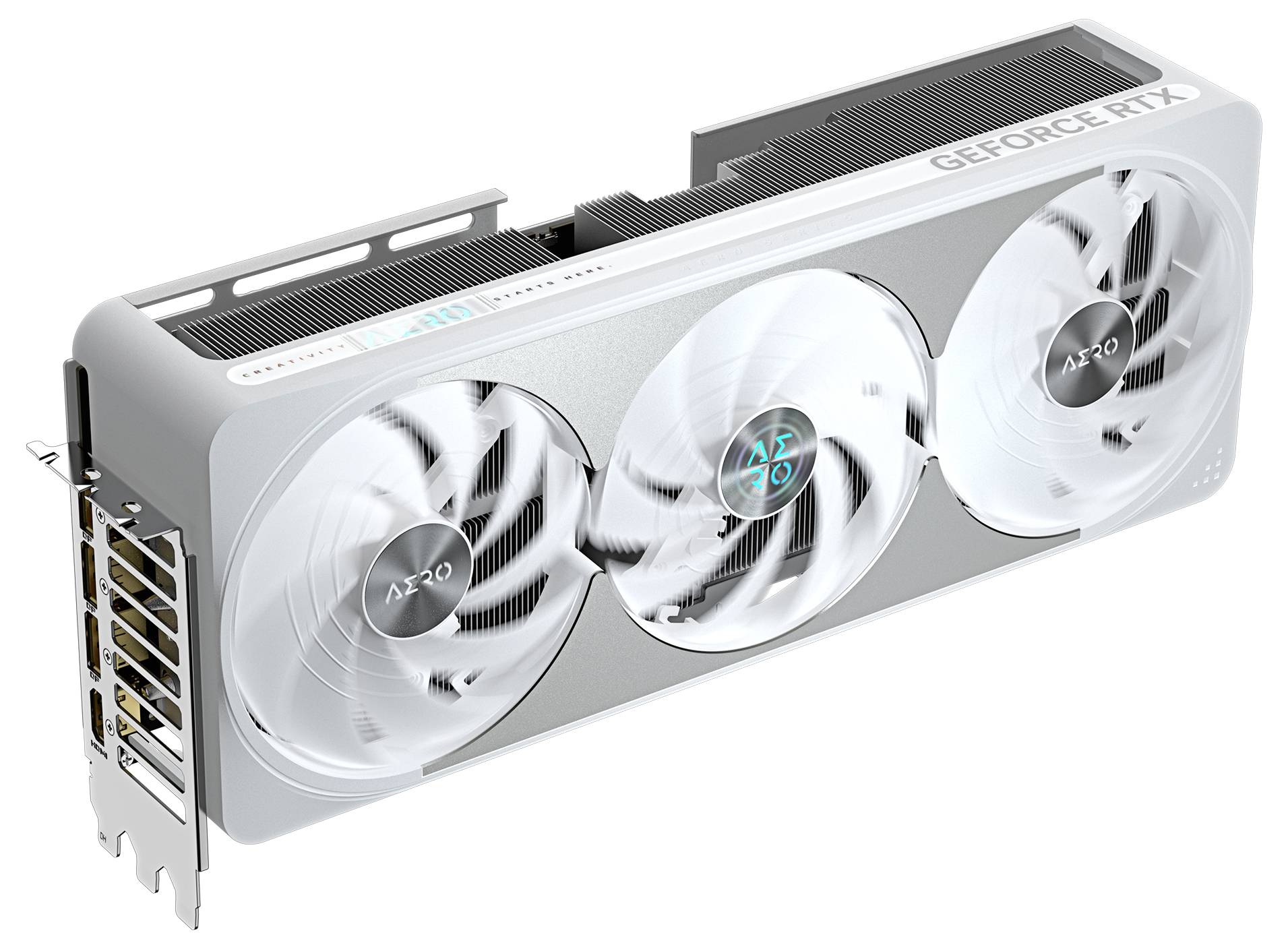 Grafická karta se třemi ventilátory na bílém pozadí, s nápisem 'AERO' a 'GeForce RTX' viditelným na zařízení.