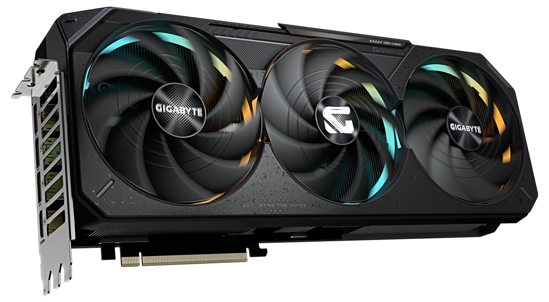 Grafická karta s třemi ventilátory od Gigabyte v černé barvě, lehce šikmo sfotografovaná z boku.