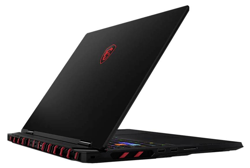 Černý notebook, částečně otevřený, ukazuje barevné podsvícení klávesnice. Zadní strana a větrací otvory jsou viditelné.