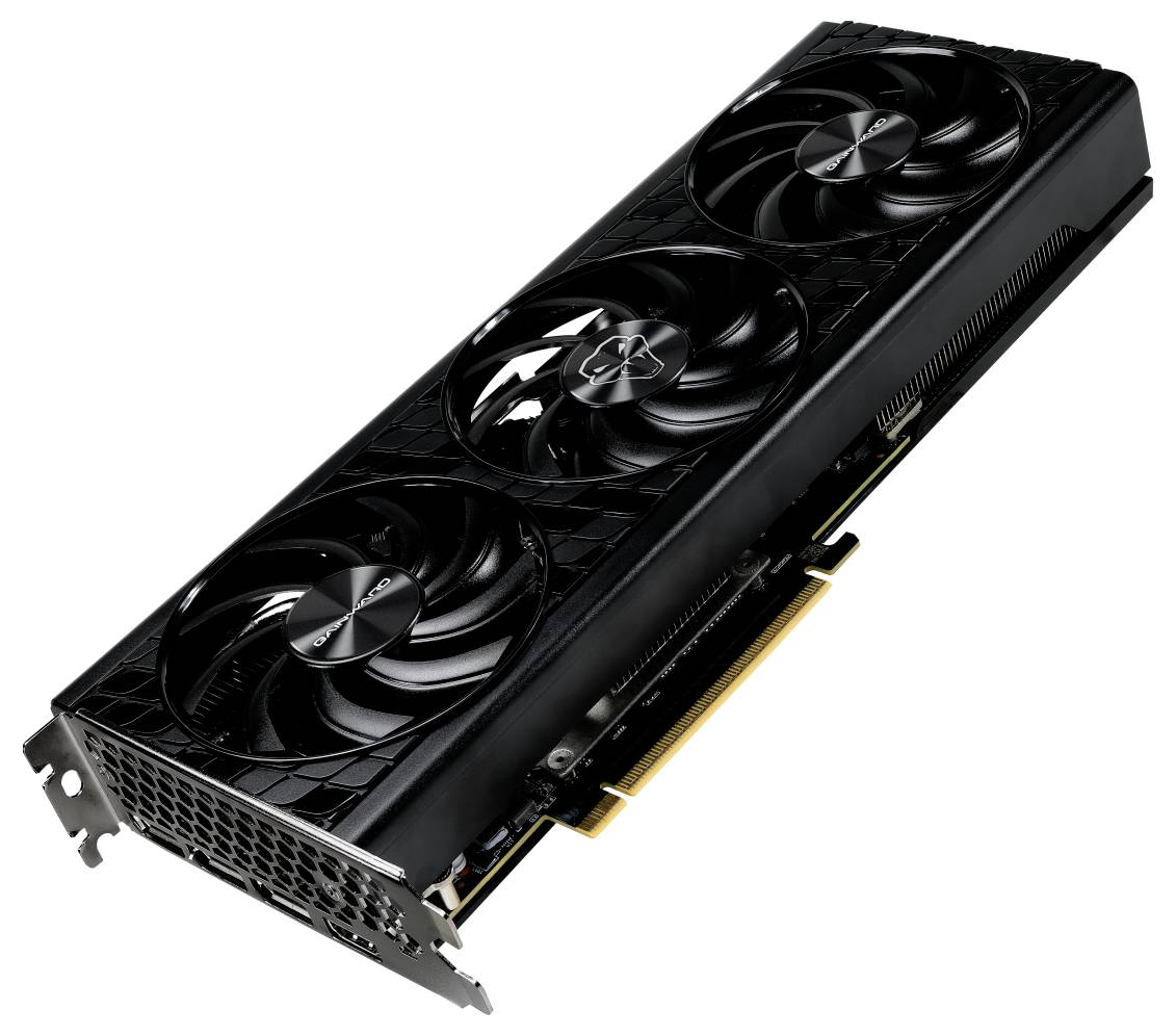 Černá grafická karta se třemi ventilátory.