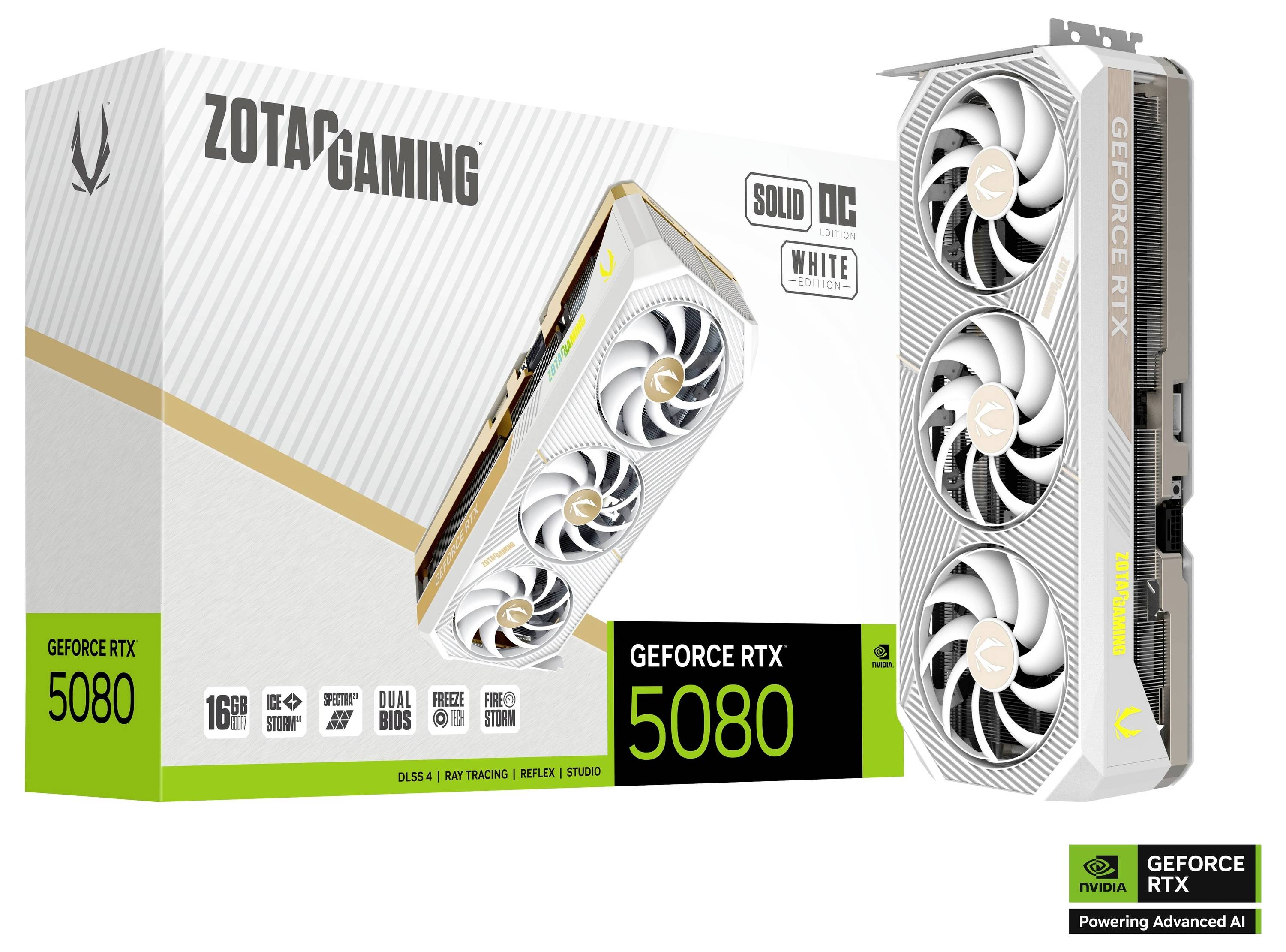 Herní grafická karta ZOTAC Gaming GeForce RTX 5080 v bílé barvě se třemi ventilátory, PCIe porty a 16 GB GDDR6X paměti. Balení zobrazuje stejnou grafickou kartu.