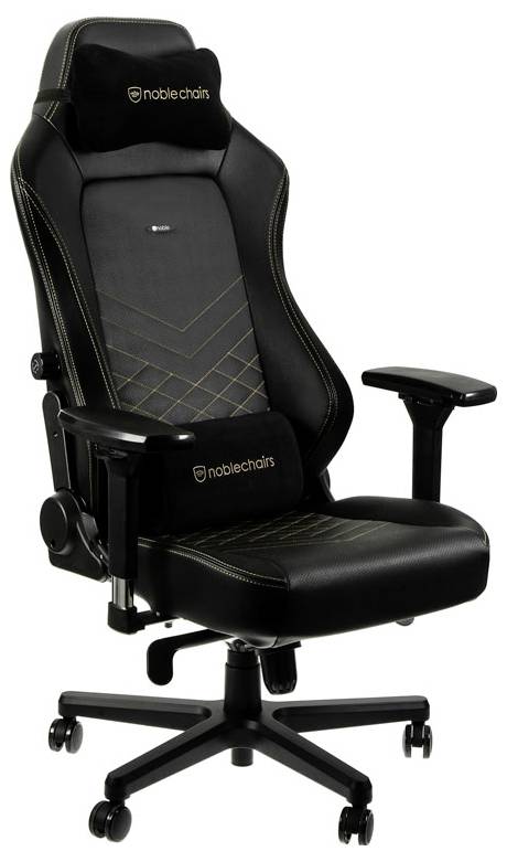 Černá herní židle s krční a bederní opěrkou, nastavitelnými područkami a kolečky. Výrazné prošívání a ergonomický design.