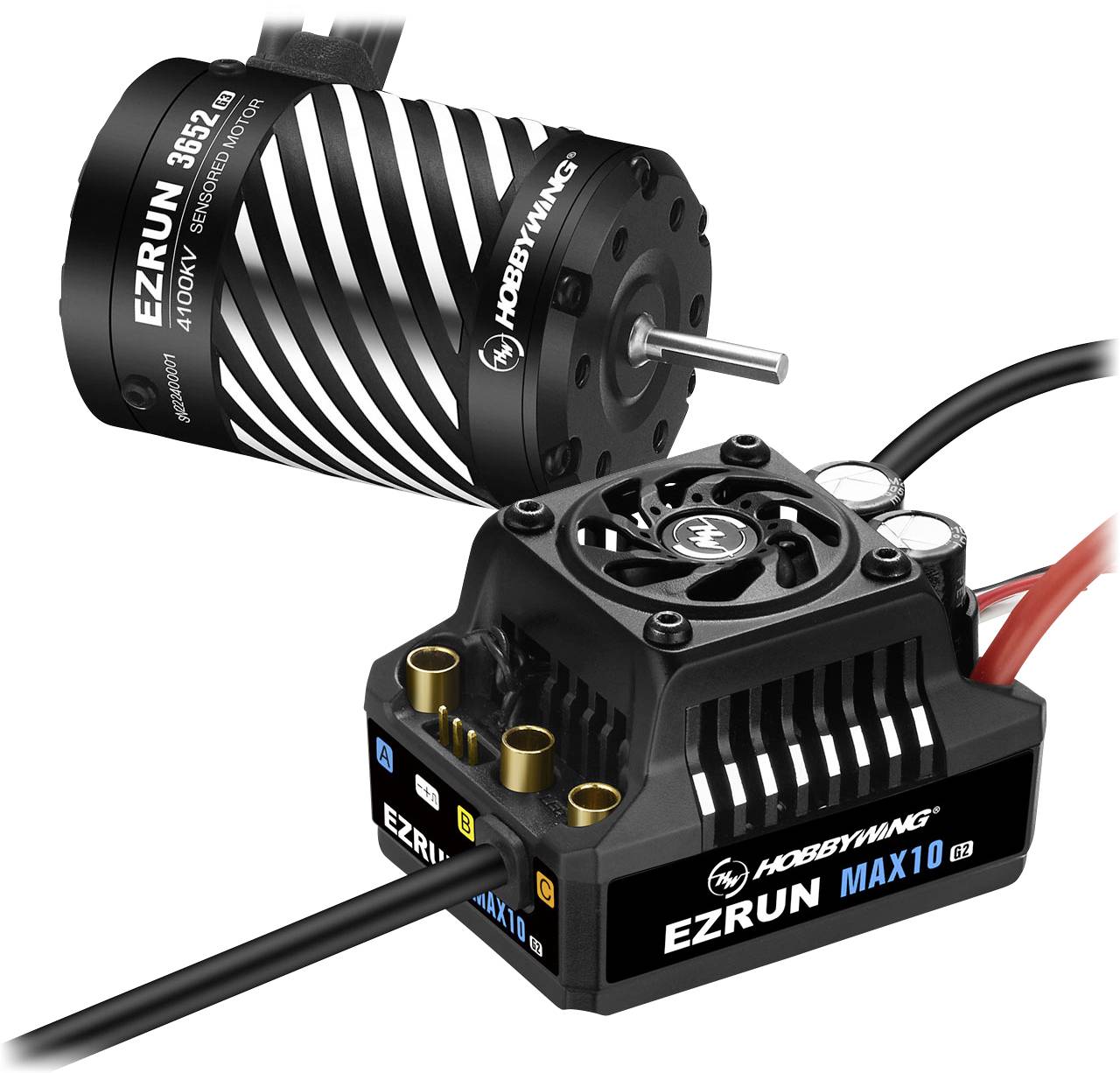 Černý pruhovaný elektromotor a elektronický regulátor otáček od společnosti Hobbywing, model 'EZRUN MAX10', určený pro RC modely aut.