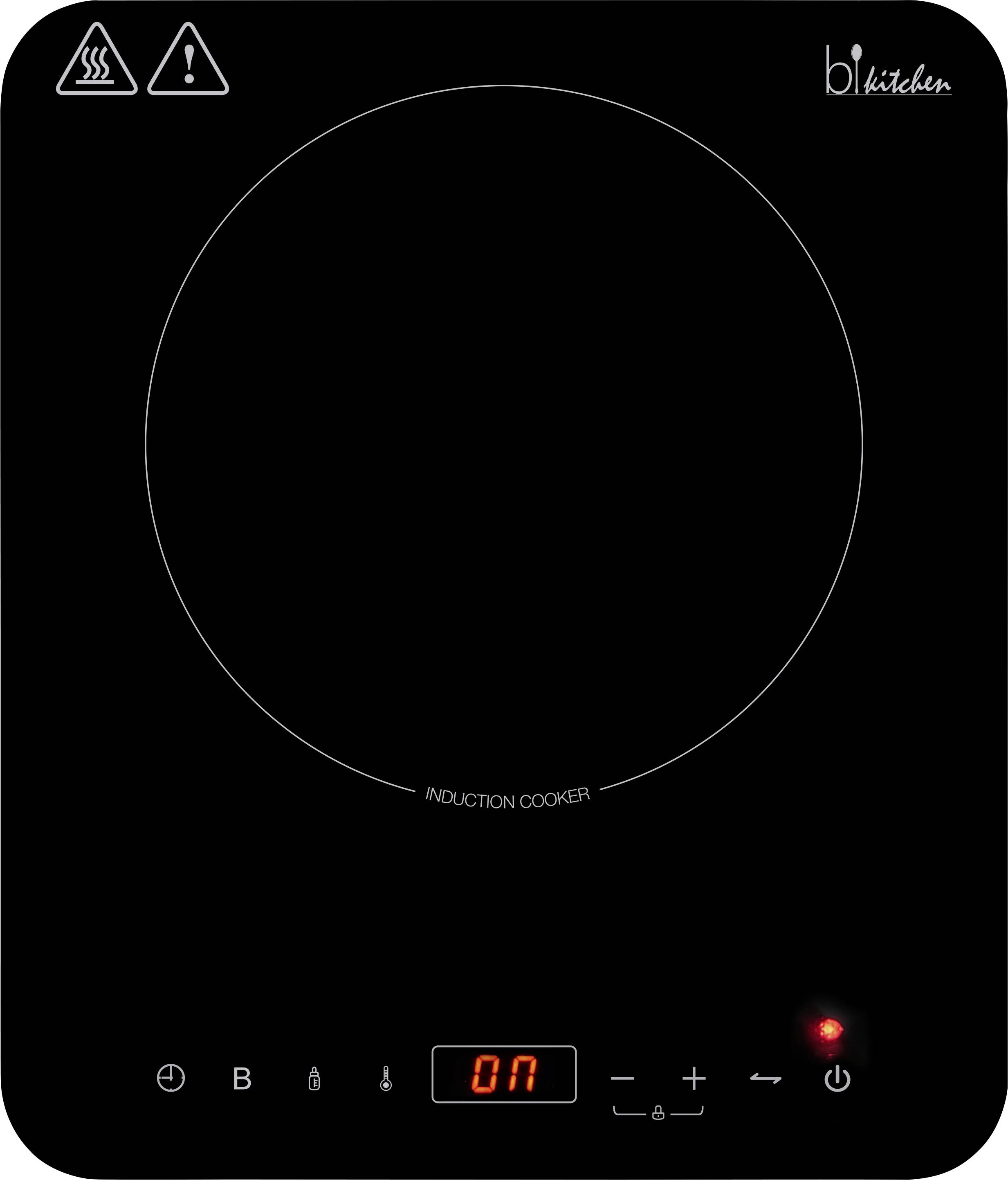 Černá indukční varná deska s digitálním displejem v poloze 'ZAP', ovládací panel s tlačítky plus a minus a červeným provozním světlem.