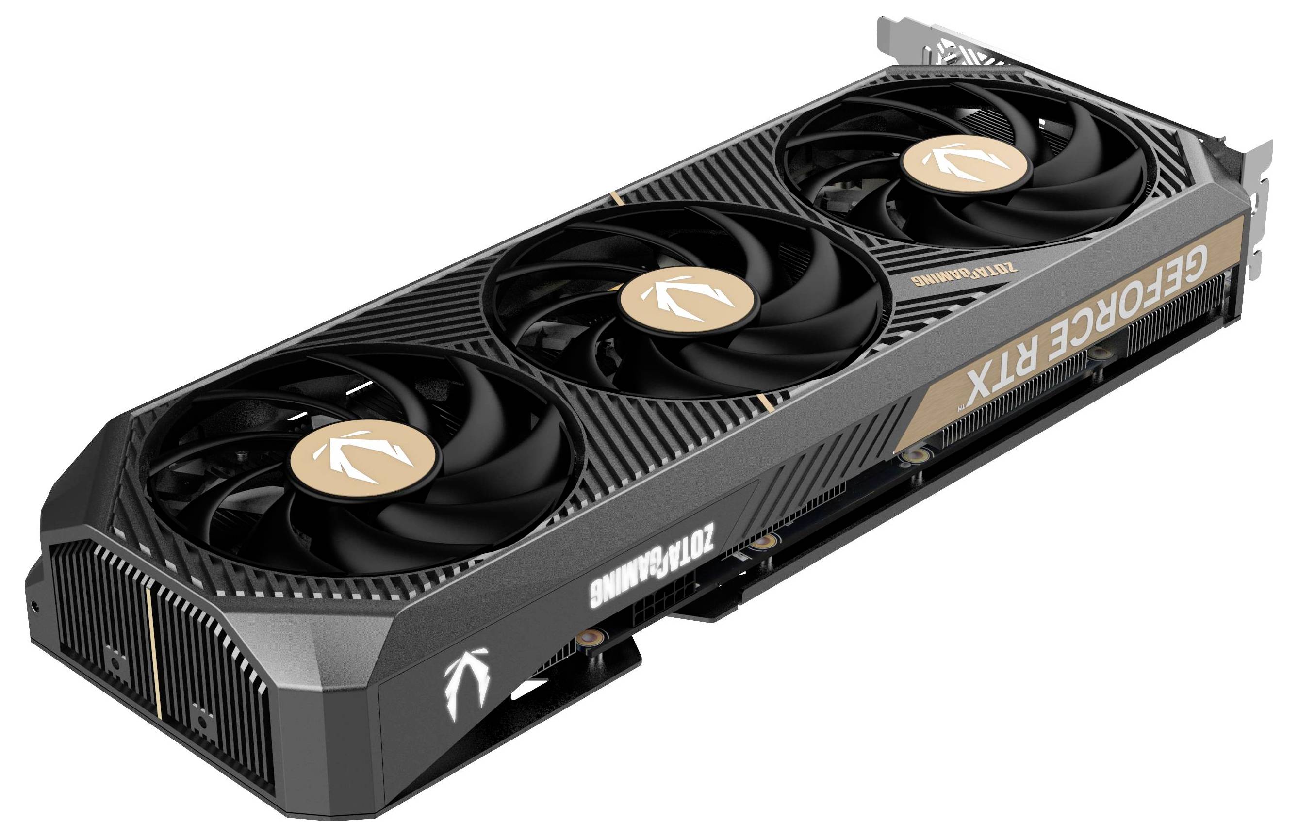 Černá grafická karta se třemi velkými ventilátory a nápisem 'Geforce RTX', která ukazuje moderní, robustní design.