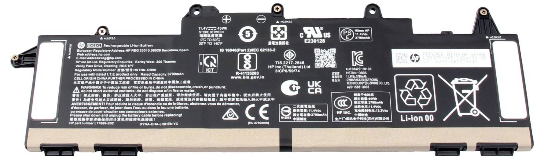 Lithium-iontová baterie pro notebook s různými bezpečnostními a identifikačními potisky, včetně recyklačních a výstražných štítků.