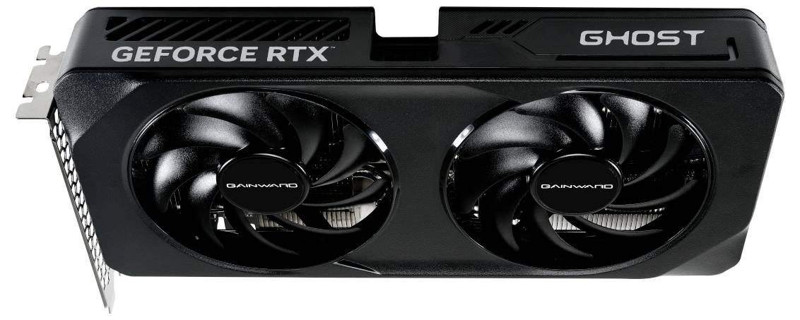 Grafická karta se dvěma ventilátory, nápis 'GEFORCE RTX' a 'GHOST', černý design.