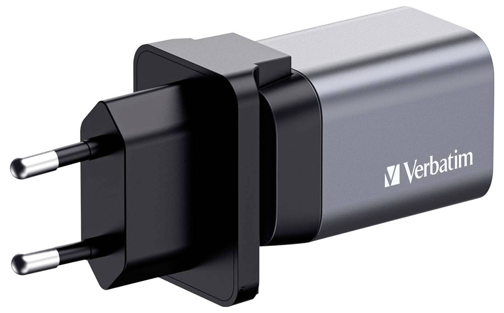 Černá USB nabíječka značky Verbatim s evropskou vidlicí, vhodná pro mobilní zařízení. Jednoduché, moderní designové provedení.