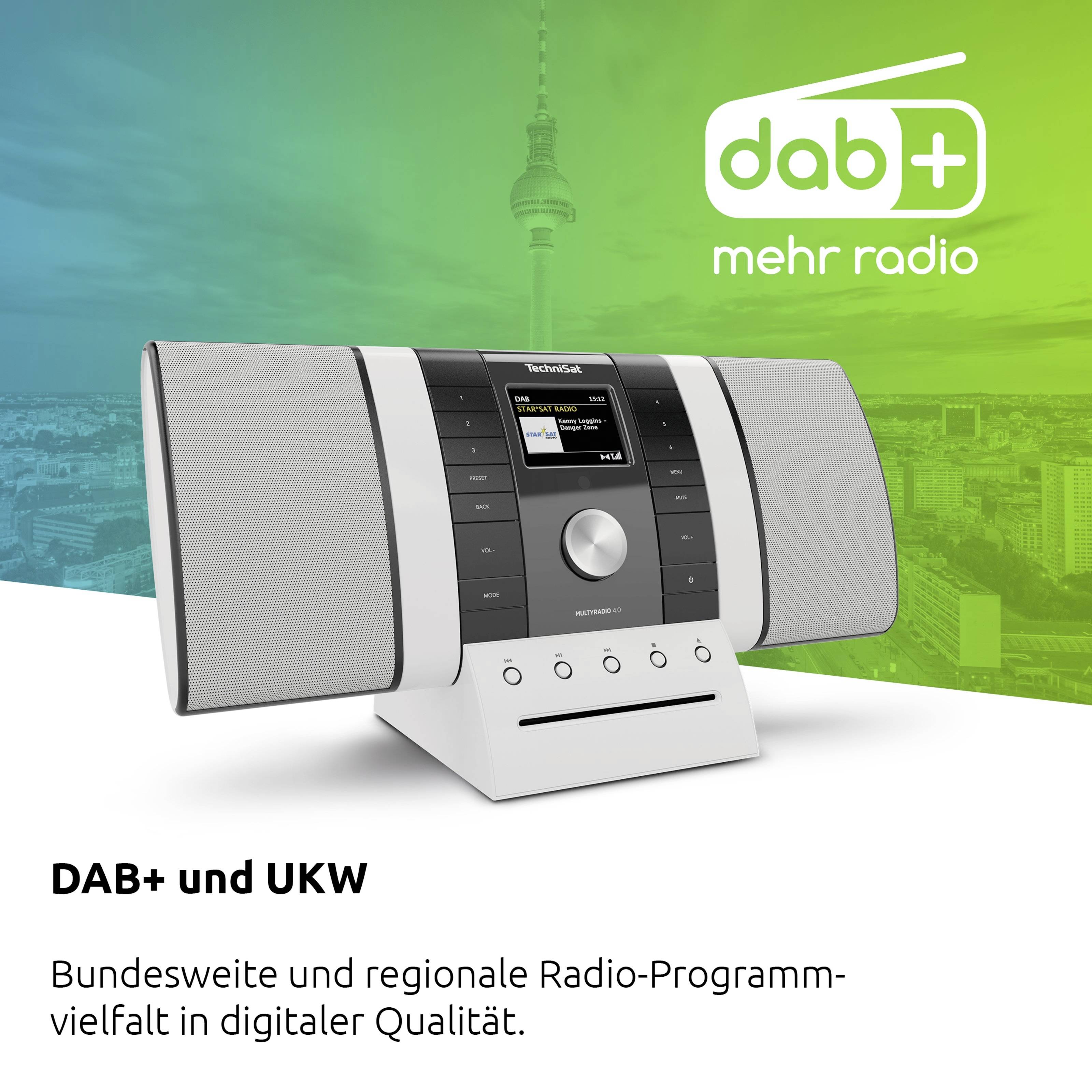 Rádio s možnostmi DAB+ a FM, před zeleným pozadím s berlínskou televizní věží. Text: 'Celostátní a regionální rozmanitost rozhlasových programů v digitální kvalitě.'