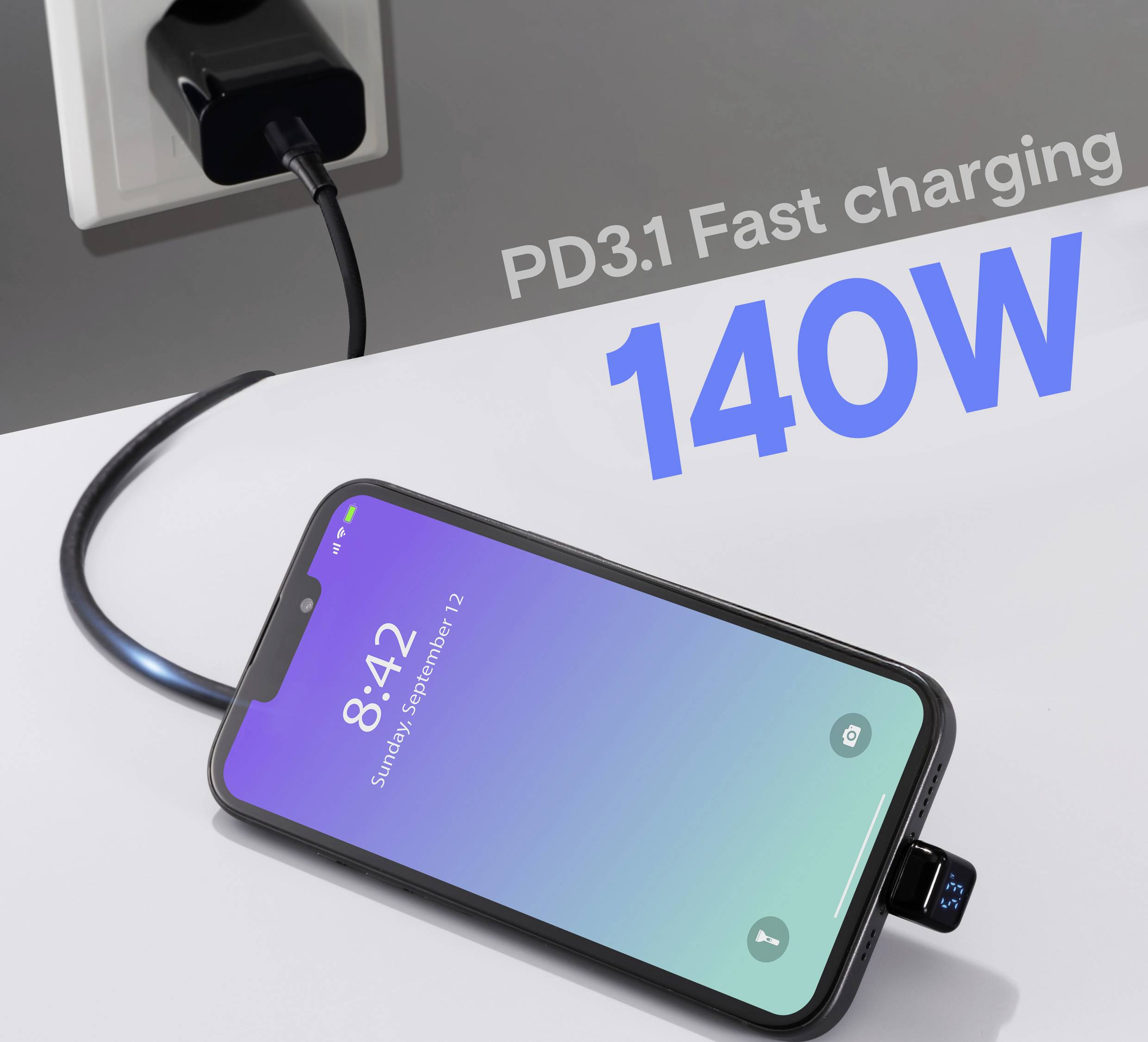 Smartphone zobrazuje '8:42 Neděle, 12. září' při nabíjení. Text uvádí 'PD3.1 Rychlé nabíjení 140W,' což zdůrazňuje schopnost rychlého nabíjení.