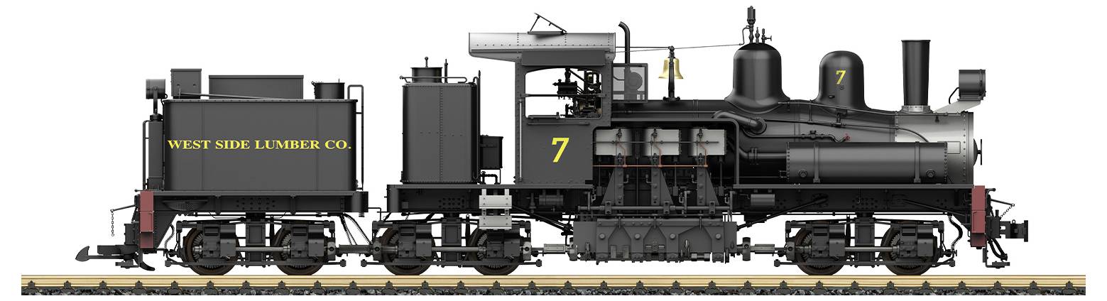 Černá parní lokomotiva společnosti 'West Side Lumber Co' s číslem 7 na kolejích. Snímek zobrazuje boční pohled.