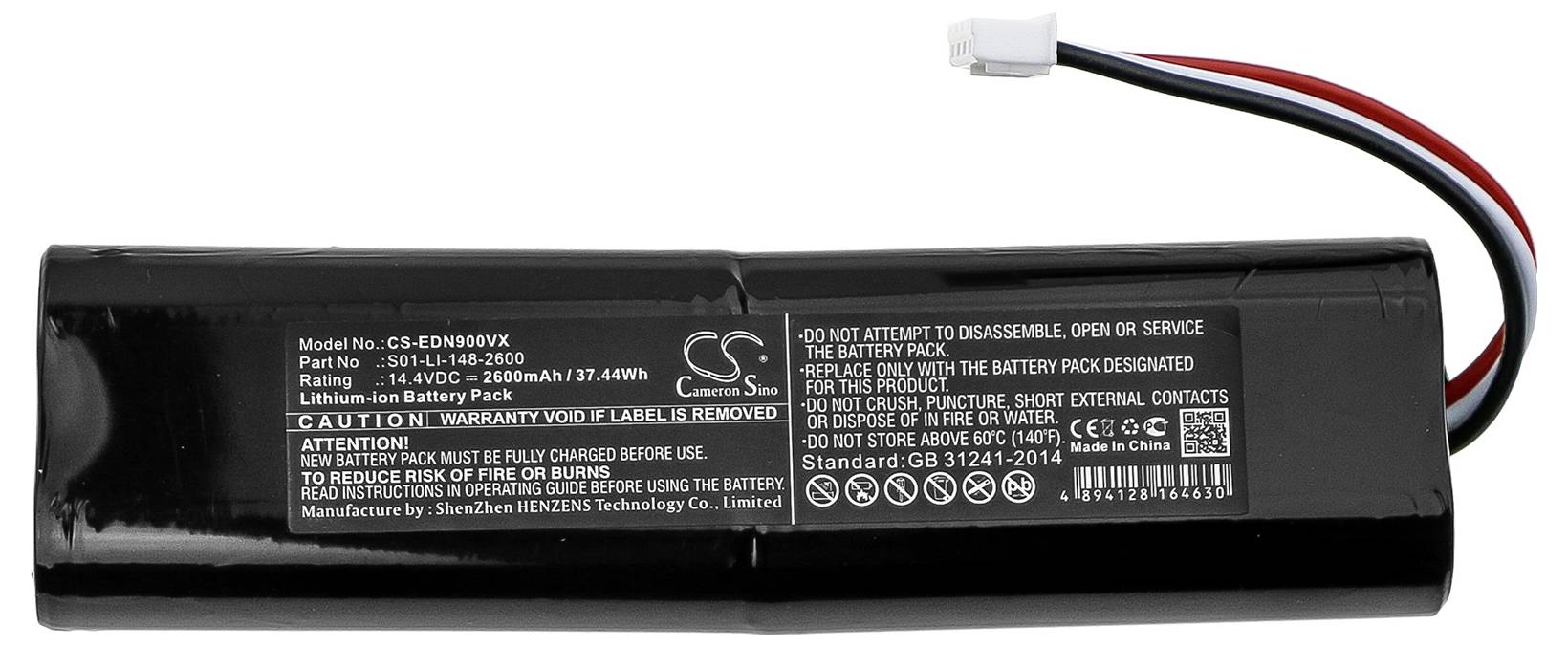 Černý lithium-iontový akumulátorový pack s etiketou zobrazující technické údaje jako číslo modelu, napětí a kapacitu.