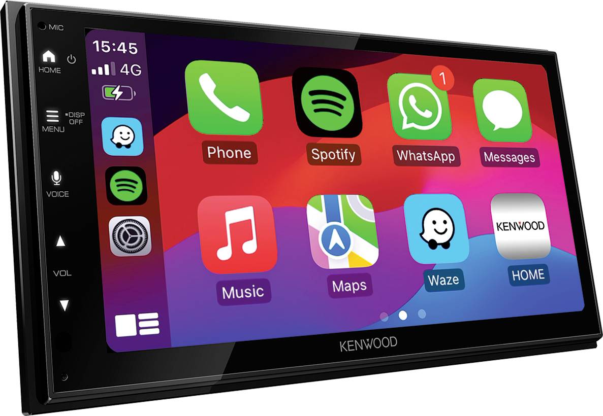 Multimediální displej v automobilu s různými ikonami aplikací, včetně telefonu, Spotify, WhatsApp, zpráv, hudby, map a Waze.