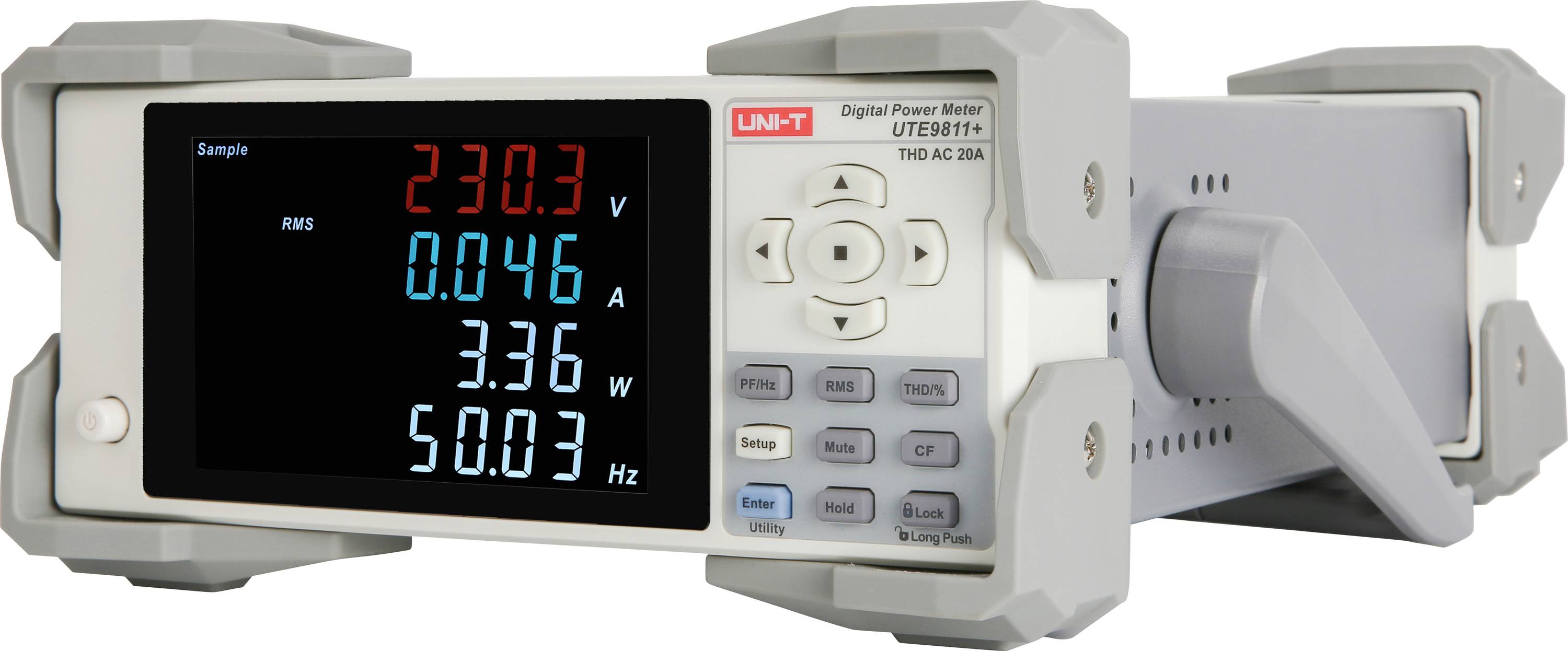 Digitální měřič výkonu s displejem zobrazuje: Napětí 230,3 V, Proud 0,046 A, Výkon 3,36 W, Frekvence 50,03 Hz.