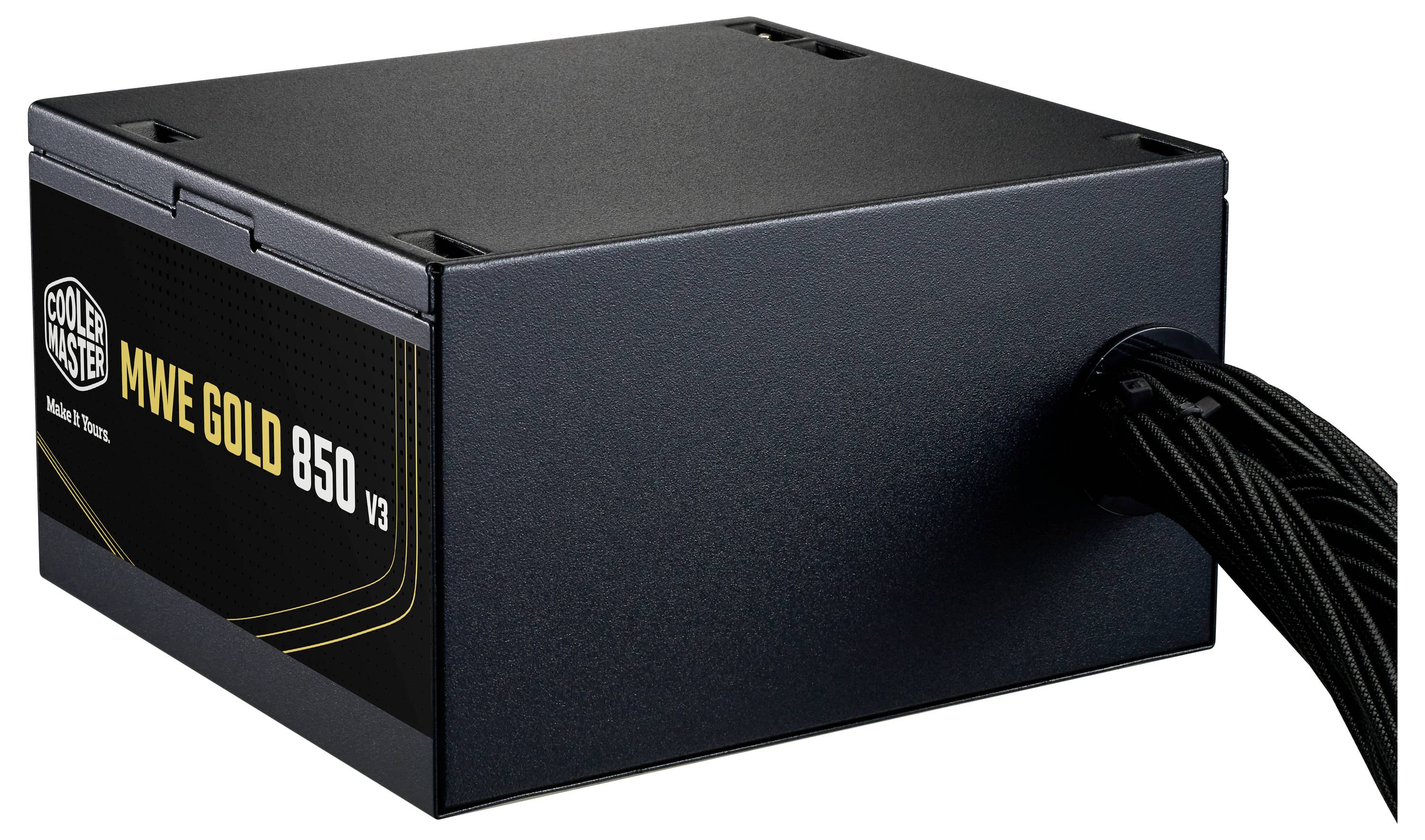 Černý napájecí zdroj Cooler Master MWE Gold 850 V3 s připojenými kabelovými vodiči, určený pro správu počítačového hardwaru.