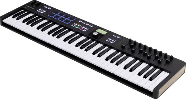 Arturia KeyLab Essential 61 mk3 klávesy černá