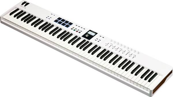 Arturia KeyLab Essential 88 mk3 klávesy bílá