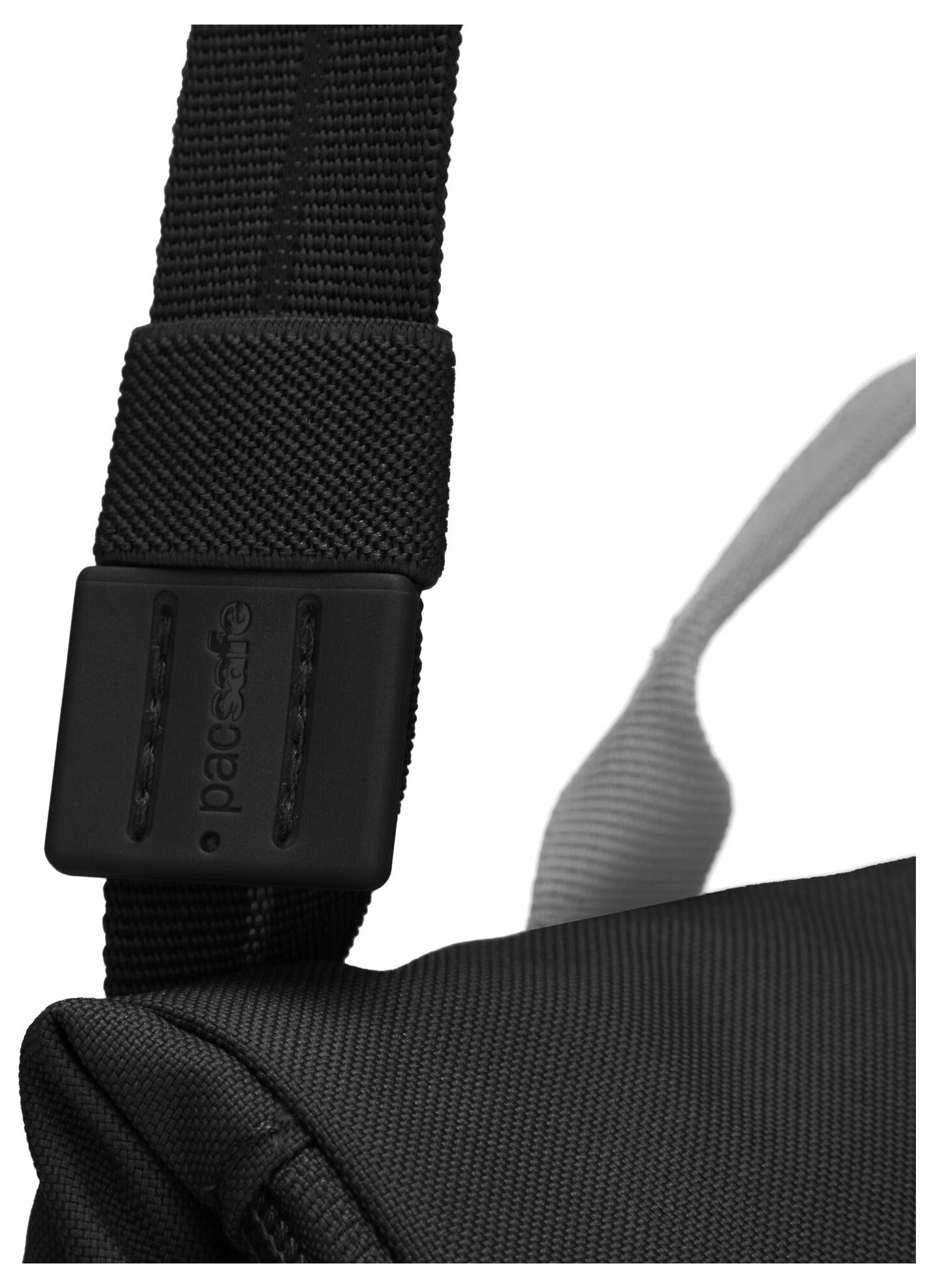 Pacsafe taška přes rameno GO Saddle Crossbody 35140130 1 ks-9