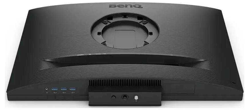 Černý monitor pohledem zezadu s logem BenQ, několika porty a větracím otvorem pro chlazení.