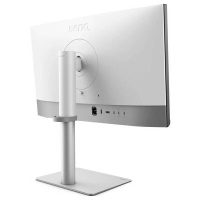 Elegantní, moderní počítačový monitor pohledem zezadu, s prohnutým designem, konektivními porty a stabilním stojanem.