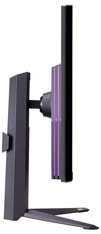 Štíhlý, moderní monitor pohledem z boku, zobrazující tenký profil s elegantní podstavou a fialovým akcentním osvětlením na zadní straně.