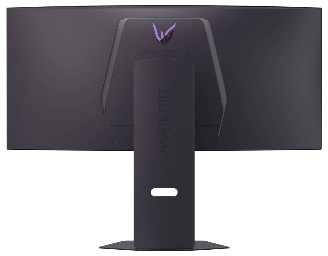 Pohled zezadu na černý wide monitor s centrální podstavou, na které je zobrazen logotyp 'UltraGear'.